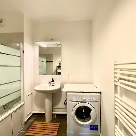 Two-bedroom Lejlighed *