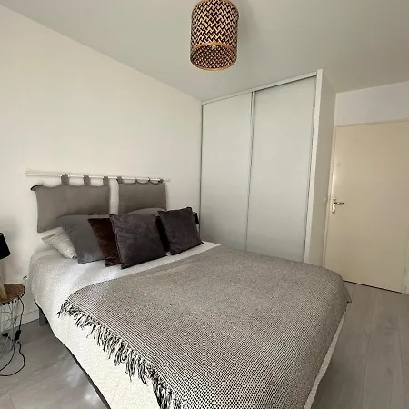 Two-bedroom * Montévrain