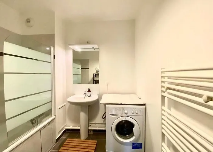 Two-bedroom Lejlighed *